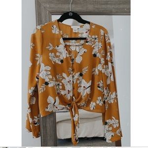 *sold* Bell Sleeve Floral Mustard Top